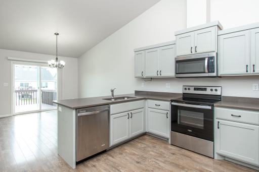 5913 58th Avenue S, Fargo, ND 58104