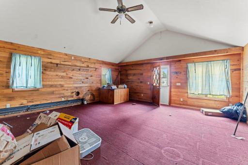 5063 Henriette Road, Grasston, MN 55030