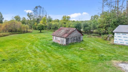 5063 Henriette Road, Grasston, MN 55030