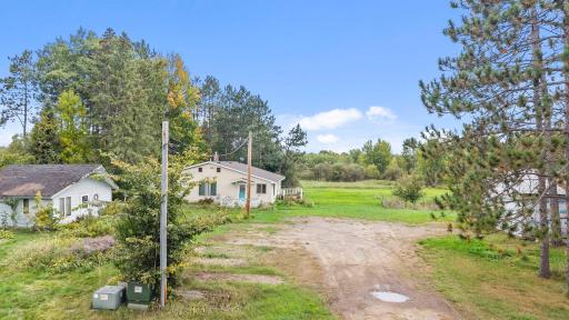 5063 Henriette Road, Grasston, MN 55030