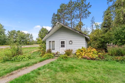 5063 Henriette Road, Grasston, MN 55030