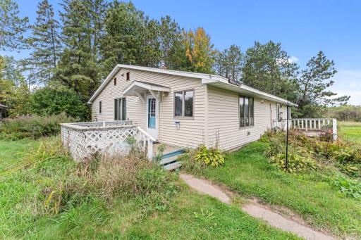 5063 Henriette Road, Grasston, MN 55030