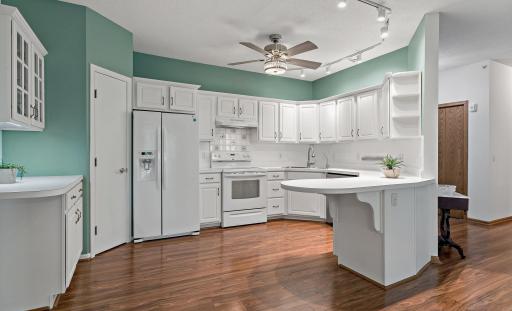 5985 Rowland Road, 308, Minnetonka, MN 55343