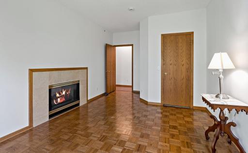 5985 Rowland Road, 308, Minnetonka, MN 55343