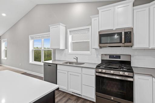 9690 52nd Ln NE-10.jpg