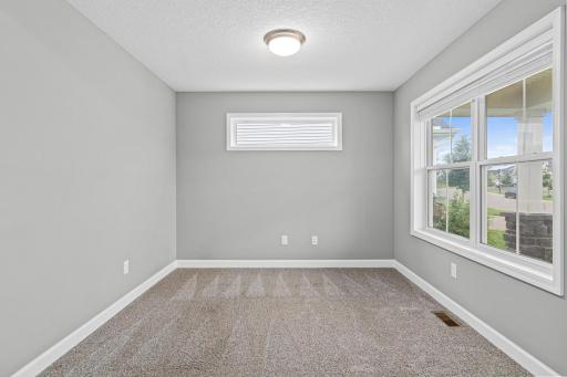 9690 52nd Ln NE-3.jpg