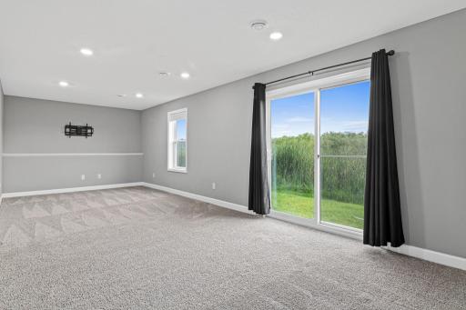 9690 52nd Ln NE-15.jpg