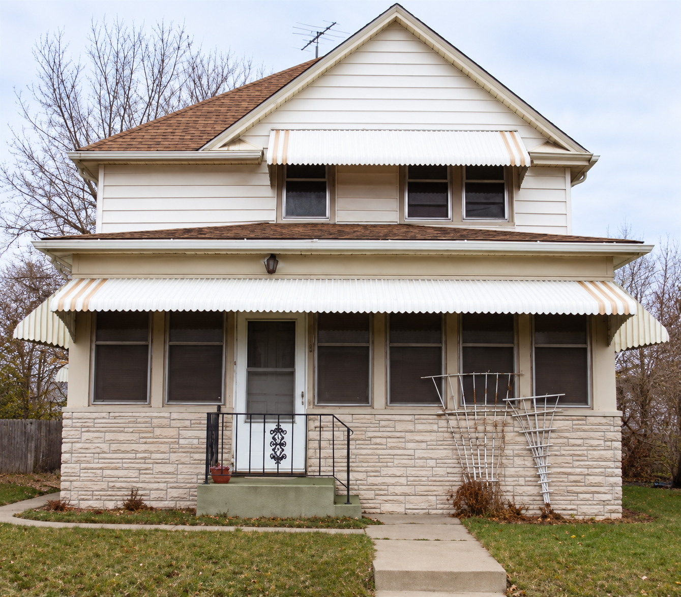 Photo for 915 Beech Street, Saint Paul, MN 55106 - Listing #7147269 915.png