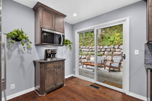 2222 Black Oak Drive, Minnetonka, MN 55305