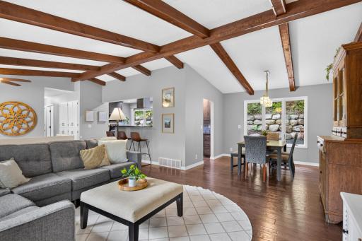 2222 Black Oak Drive, Minnetonka, MN 55305