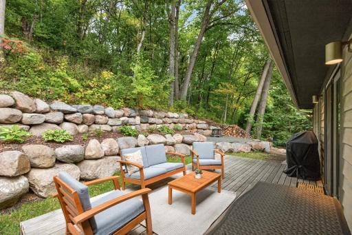 2222 Black Oak Drive, Minnetonka, MN 55305