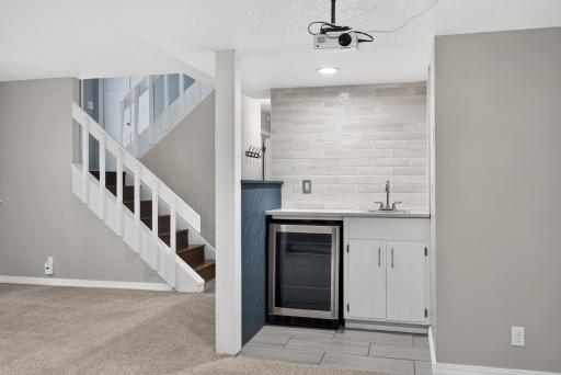 2222 Black Oak Drive, Minnetonka, MN 55305