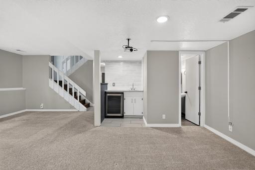 2222 Black Oak Drive, Minnetonka, MN 55305