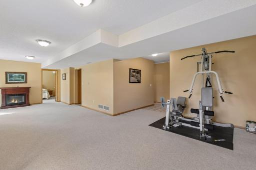 16738 Ides Circle, Lakeville, MN 55044
