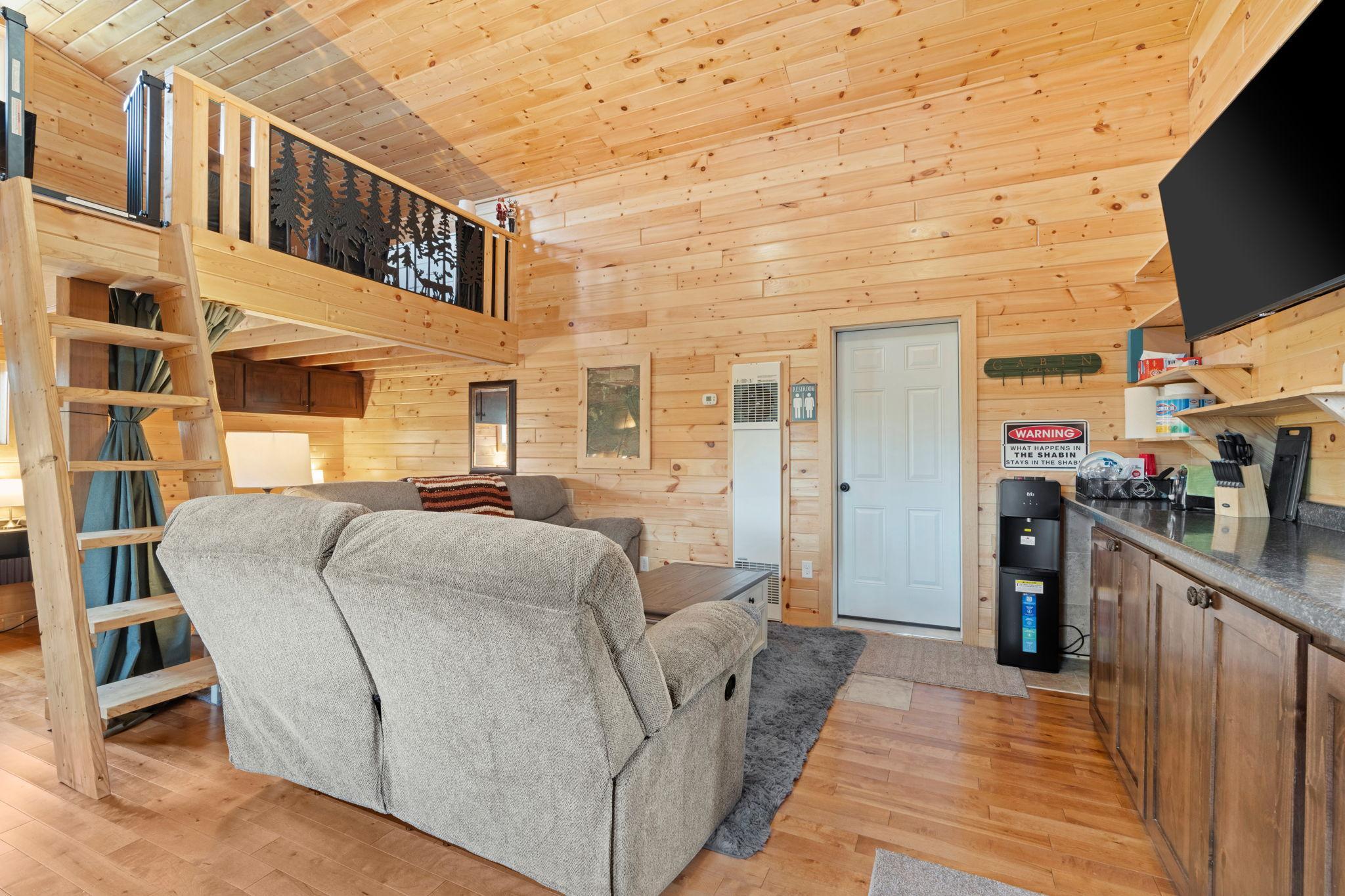 14-web-or-mls-18965 124th Ln-14.jpg