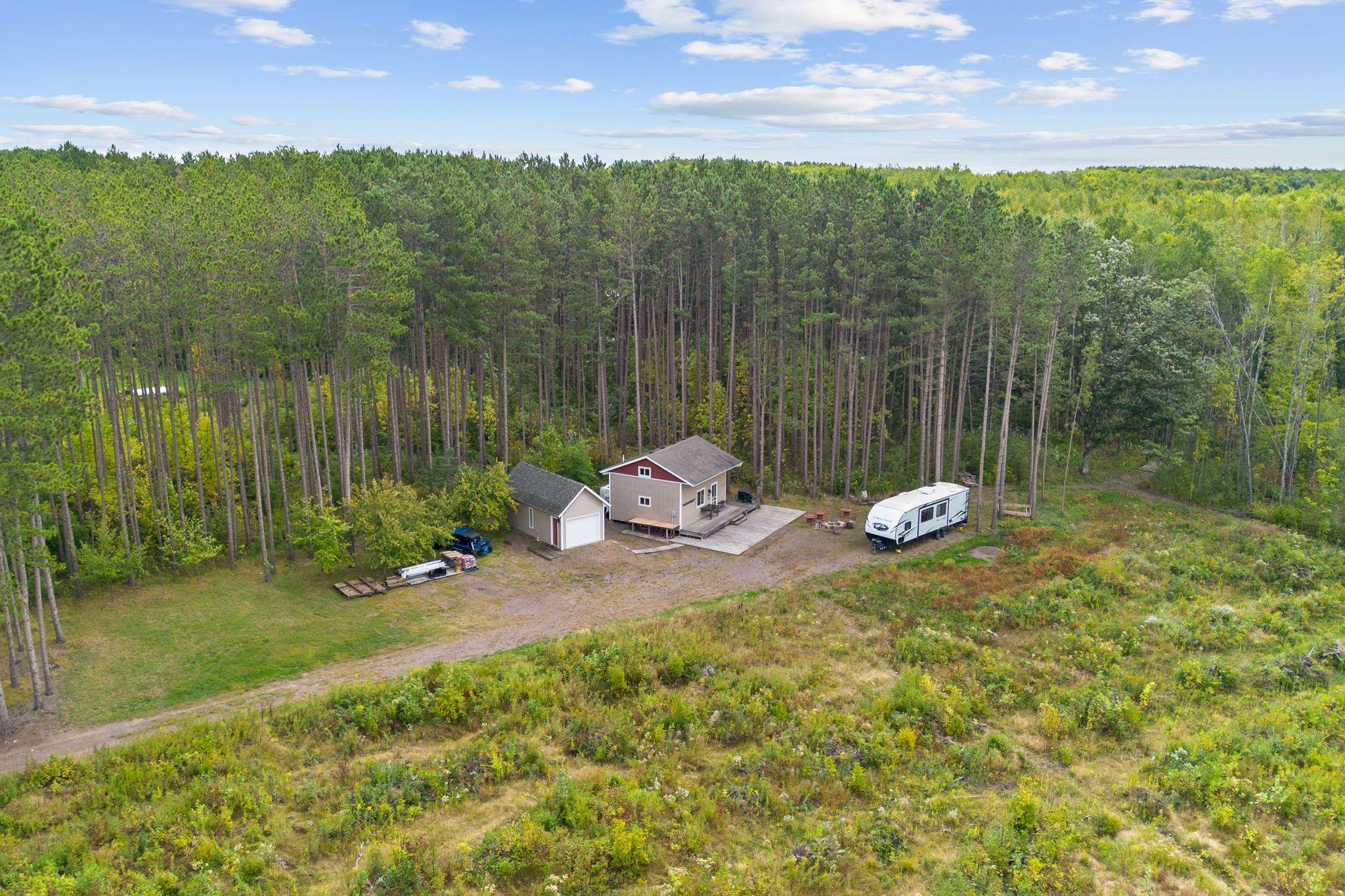 25-web-or-mls-18965 124th Ln-25.jpg