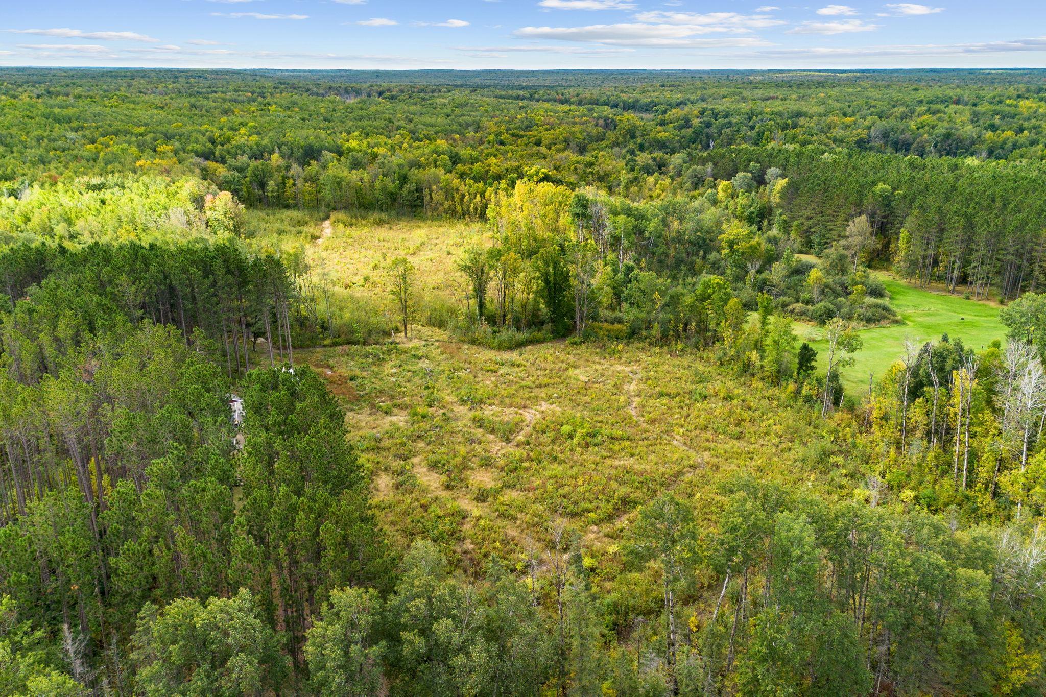 24-web-or-mls-18965 124th Ln-24.jpg