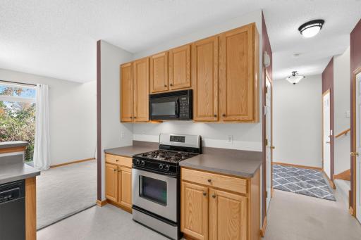 16875 90th Court N, Maple Grove, MN 55311