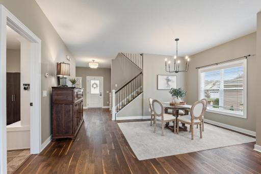 9060 Degler Circle, Chanhassen, MN 55317