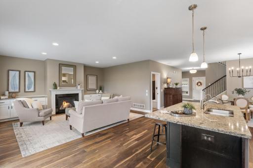 9060 Degler Circle, Chanhassen, MN 55317