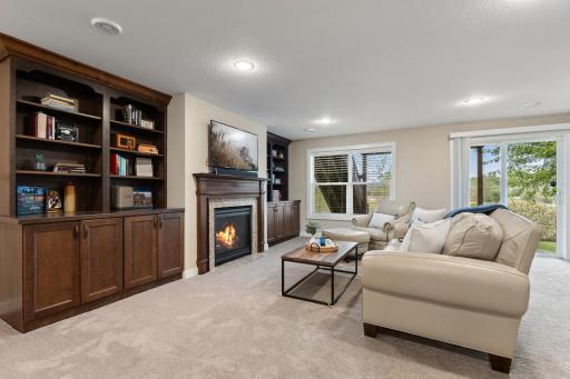 9060 Degler Circle, Chanhassen, MN 55317