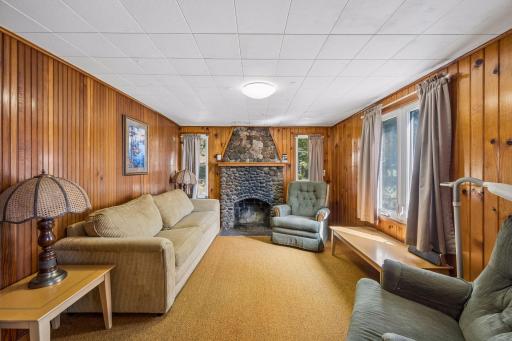 15376 Crestland Road, Paynesville, MN 56362