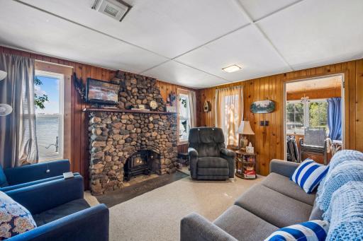 15376 Crestland Road, Paynesville, MN 56362