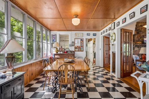 15376 Crestland Road, Paynesville, MN 56362