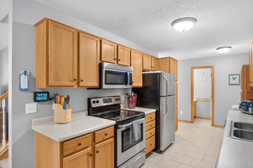 6203 Courtly Road, D, Woodbury, MN 55125