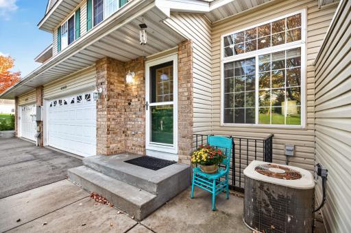 6203 Courtly Road, D, Woodbury, MN 55125
