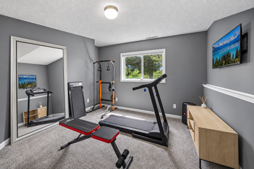 8935 W 125th Street, Savage, MN 55378