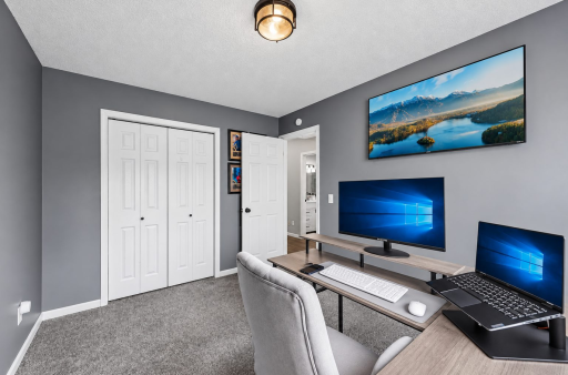 8935 W 125th Street, Savage, MN 55378