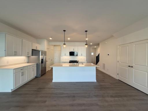 14936 Avondale View, Rosemount, MN 55068