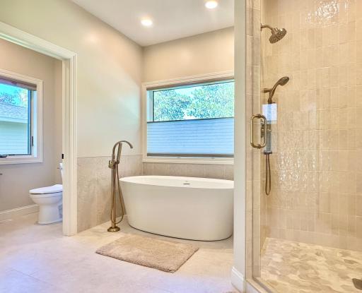 550 Pine Ridge Court, New Richmond, WI 54017