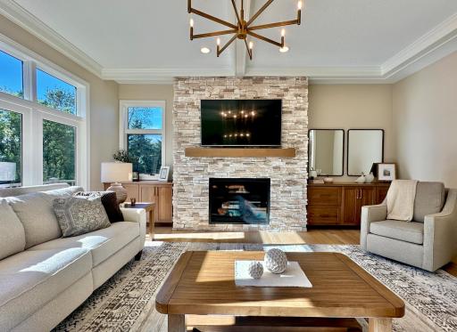 550 Pine Ridge Court, New Richmond, WI 54017