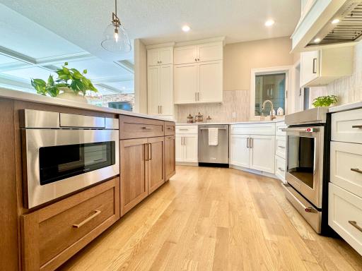550 Pine Ridge Court, New Richmond, WI 54017