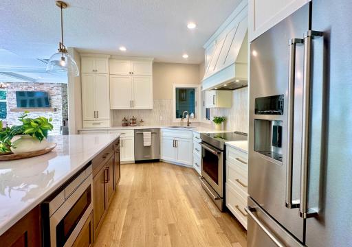 550 Pine Ridge Court, New Richmond, WI 54017