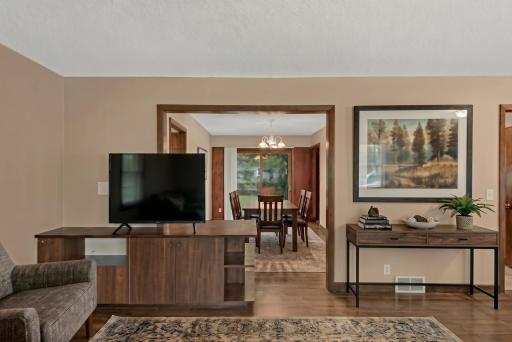 9107 14th Avenue S, Bloomington, MN 55425