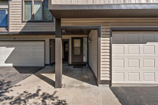 6 110th Lane NW, Coon Rapids, MN 55448