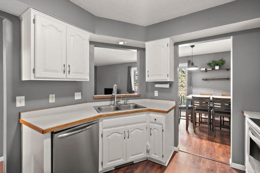 6 110th Lane NW, Coon Rapids, MN 55448