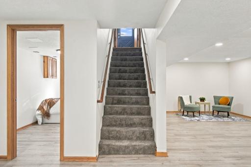 6006 Washburn Avenue N, Brooklyn Center, MN 55430