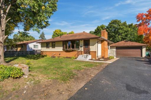 6006 Washburn Avenue N, Brooklyn Center, MN 55430