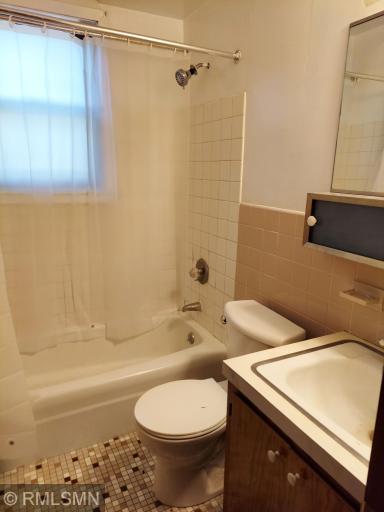 #2 full bathroom
