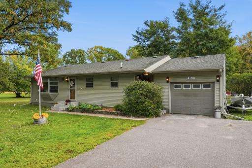 850 S Alger Avenue, Rush City, MN 55069