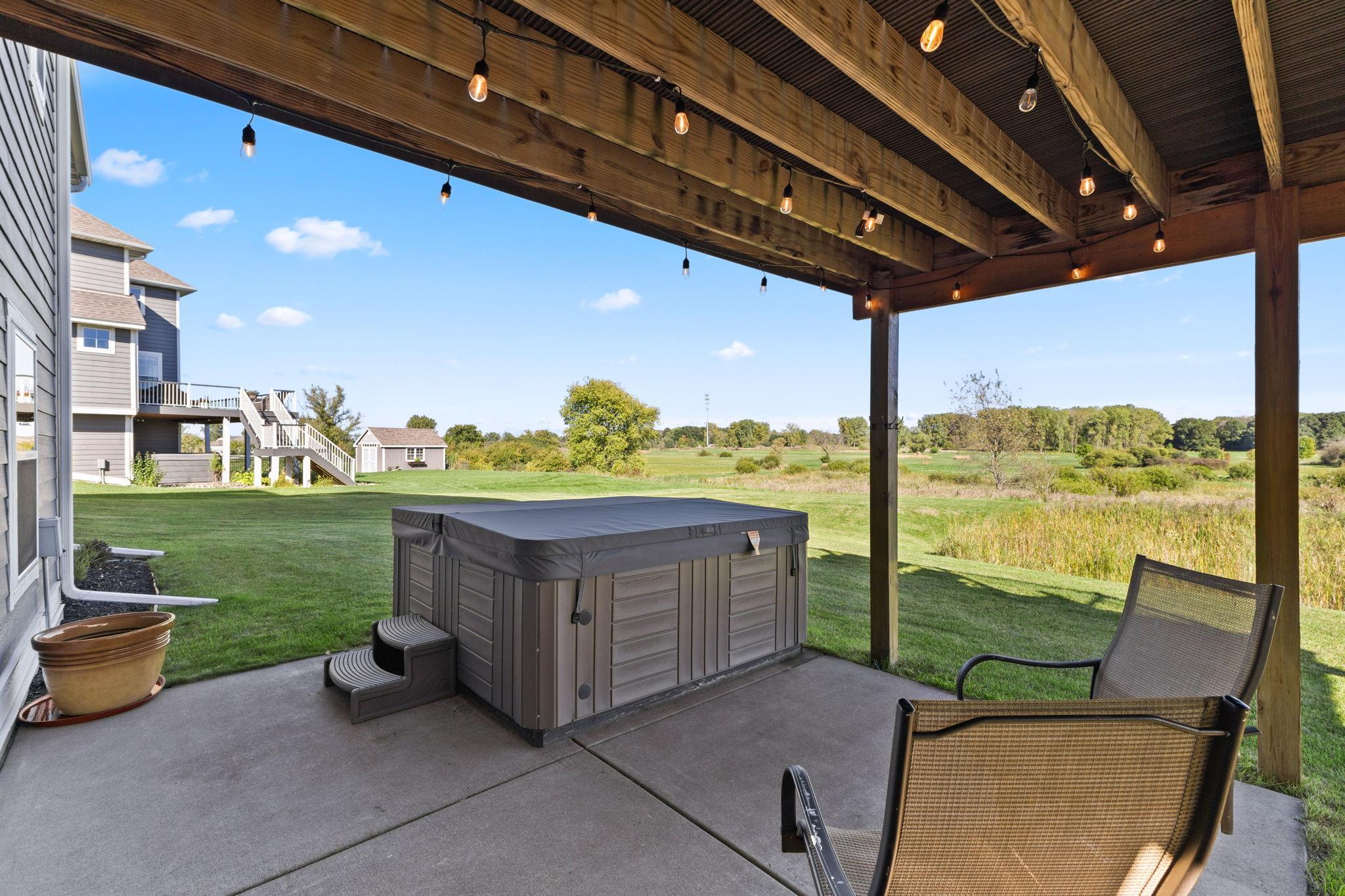 Hot tub included!