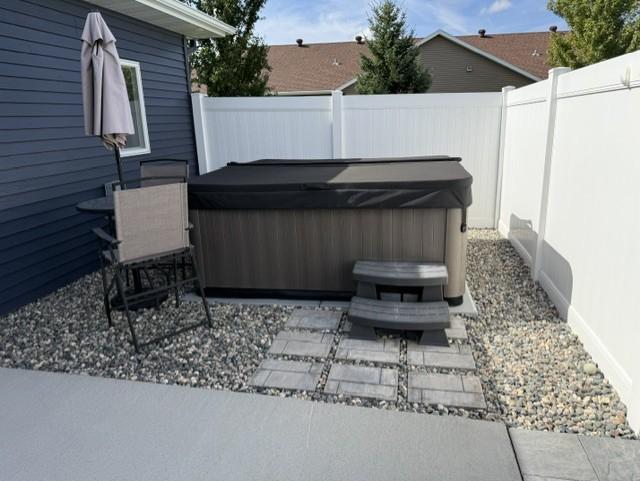 Hot tub area