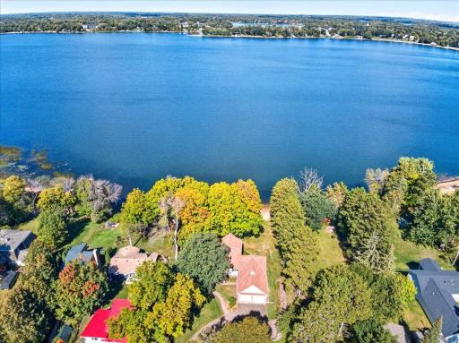 South Lindstrom Lake Home with Walkout Lower Level and Mature Trees