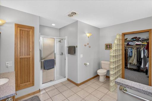 Main-Level Bathroom with Custom Cabinetry and Natural Light