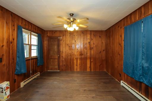 1327 Owen Avenue N, Glencoe, MN 55336