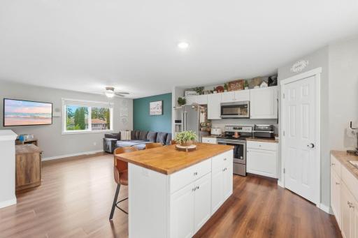 348 1st Avenue S, Motley, MN 56466